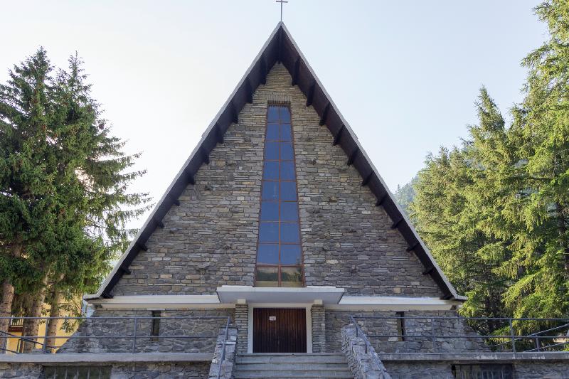 ingresso Chiesa della Madonna delle Nevi